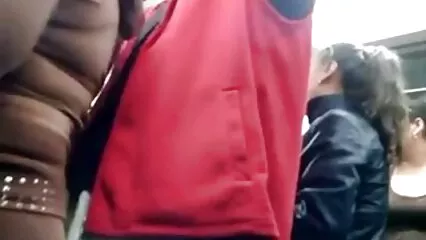 کافی چھاتیوں پر فخر ہے۔ سکس گی ایرانی جدید