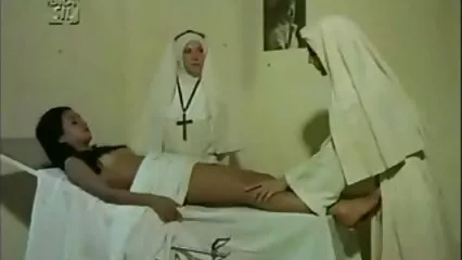 گلیمر فیلم سکسی ماساژ ایرانی گرل؛