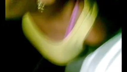 پچھواڑے میں سنہرے فیلم سکسی ایرانی جدید جدید بالوں والی ہے۔