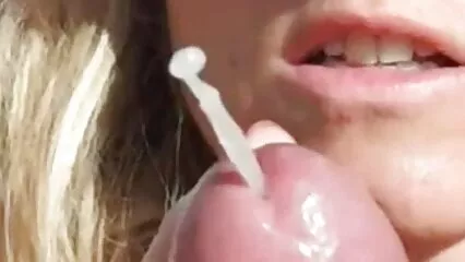 فطرت بهترین فیلم سکس ایرانی میں blowjob.