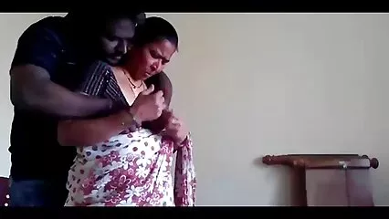 ایک نوجوان لڑکے کا مضبوط عضو تناسل ایک بالغ آنٹی فیلم ایرانی جدیدسکسی کو توجہ مرکوز کرنے میں مدد کرتا ہے۔