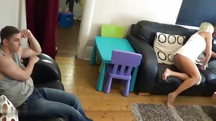 ایک جیت کے فیلم سکسب ایرانی آپشن کے طور پر incest.